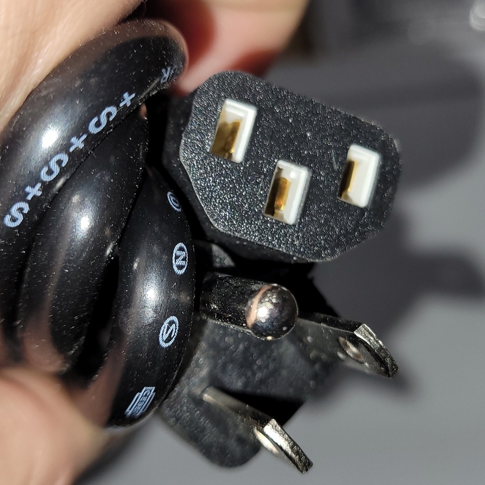 Computer power wire new - Picture 3 of 4